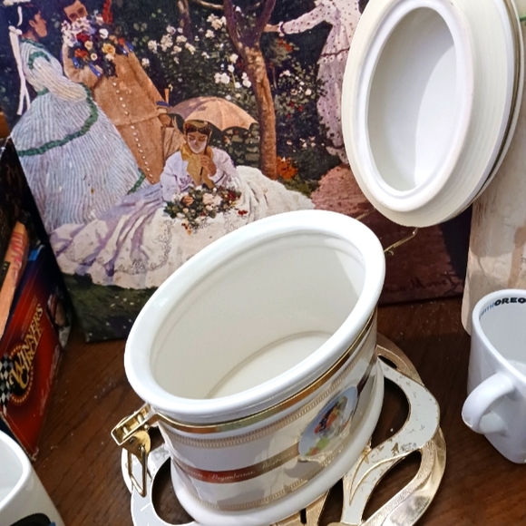 🍪🍓KNOTS BERRY FARM COOKIE JAR 🍇 🍪FABULOUS VINTAGE,GIFT THEM.🥣 - Picture 15 of 16